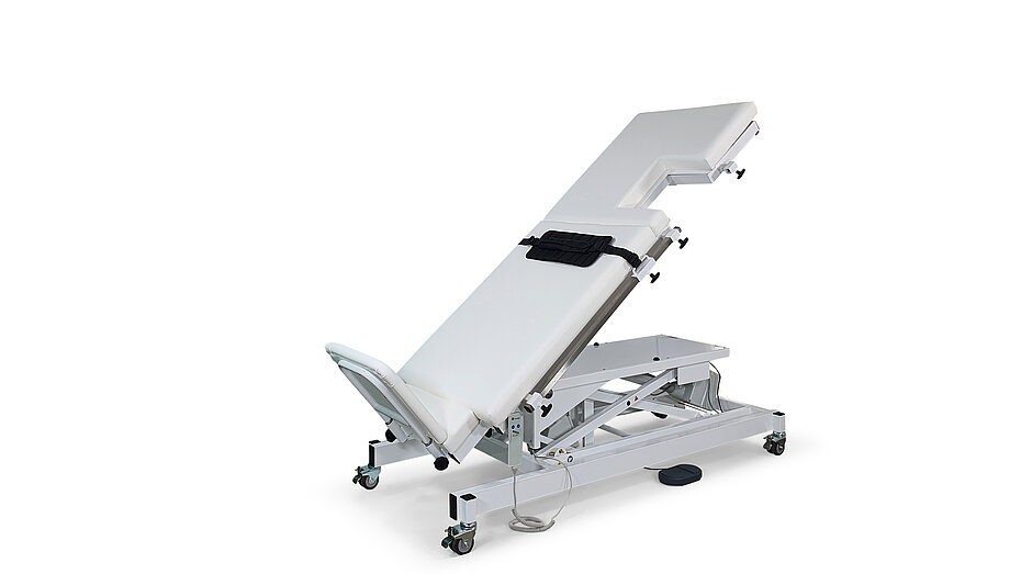 Modell 2095E - Stehbrett, Kipptisch mit Höhenverstellung und Ausschnitt für Echokardiographie